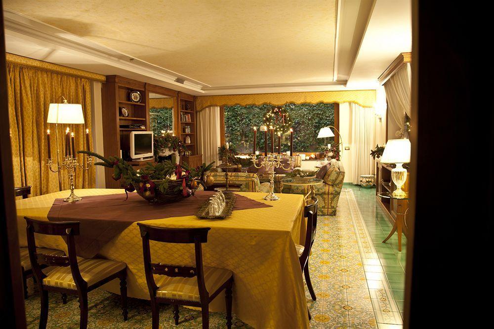 Villa La Terrazza Suites Sorrento Exterior photo